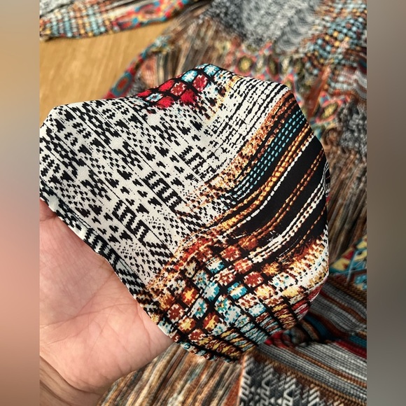 Fig and Flower Vibrant Patchwork Blouse, size 2X - Picture 8 of 9